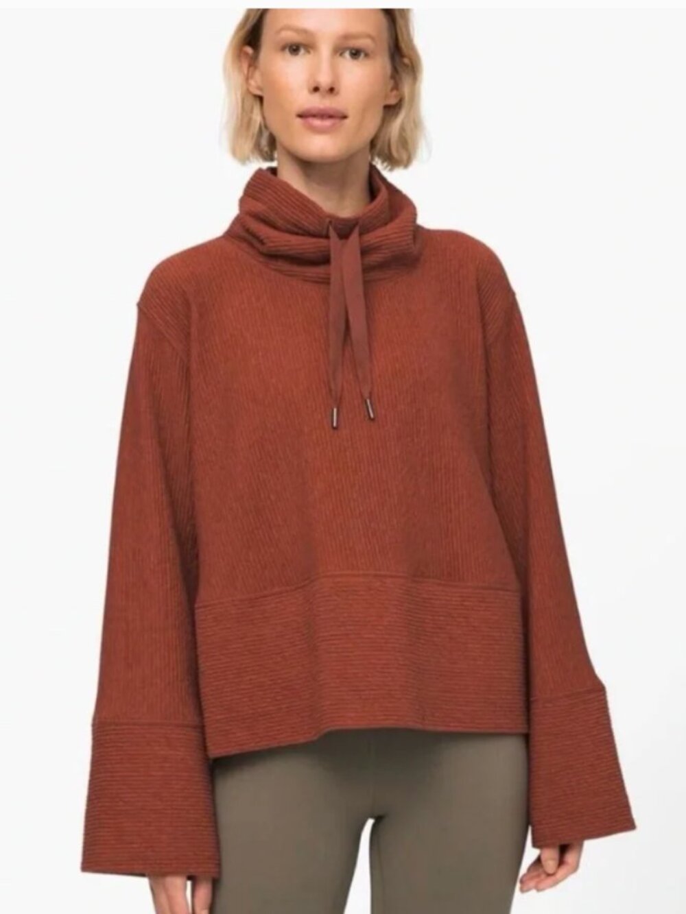 Lululemon Retreat Yourself Pullover